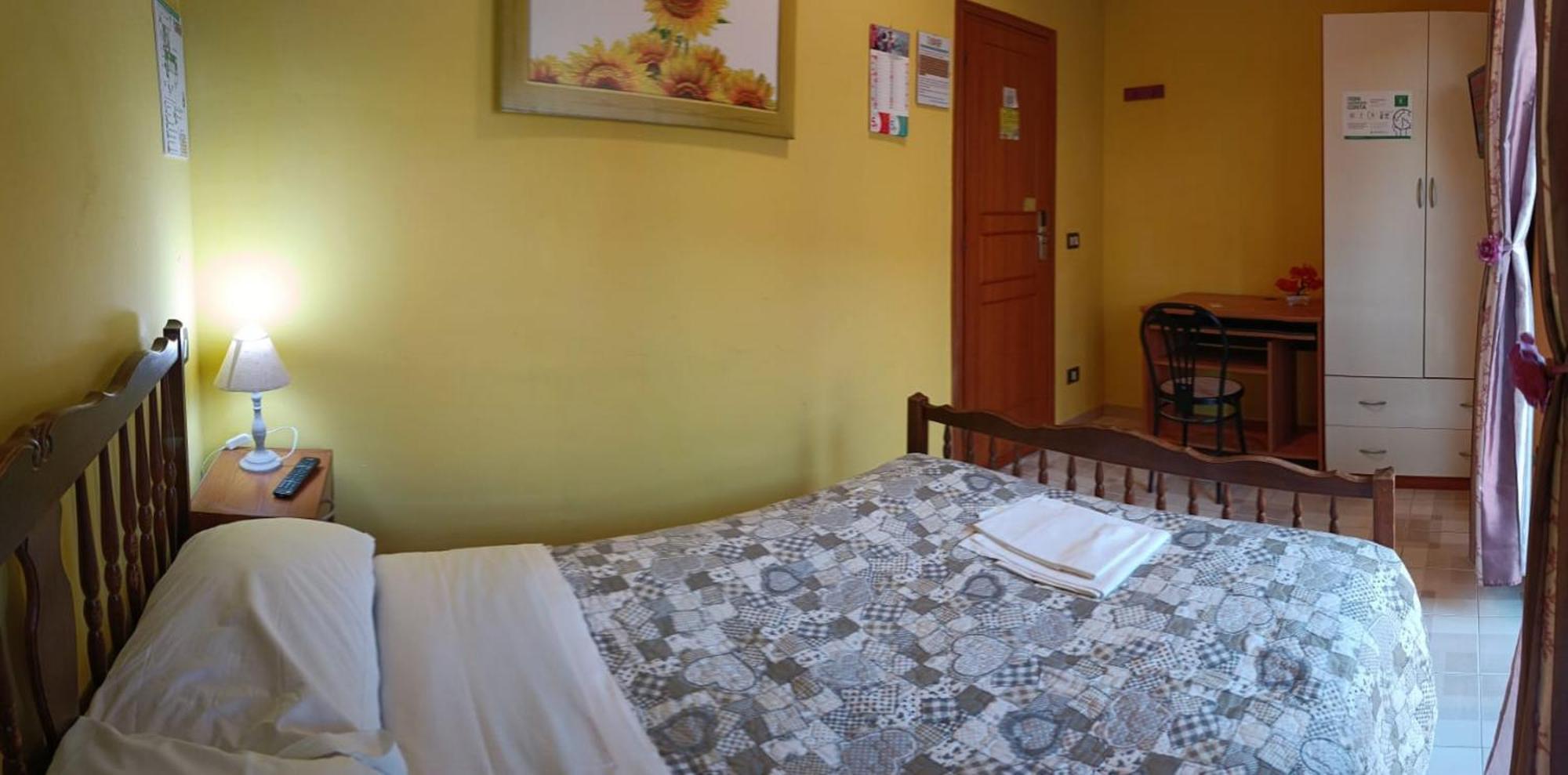 Complesso Turistico Aurora - Camere B&B Poggio Picenze Екстер'єр фото